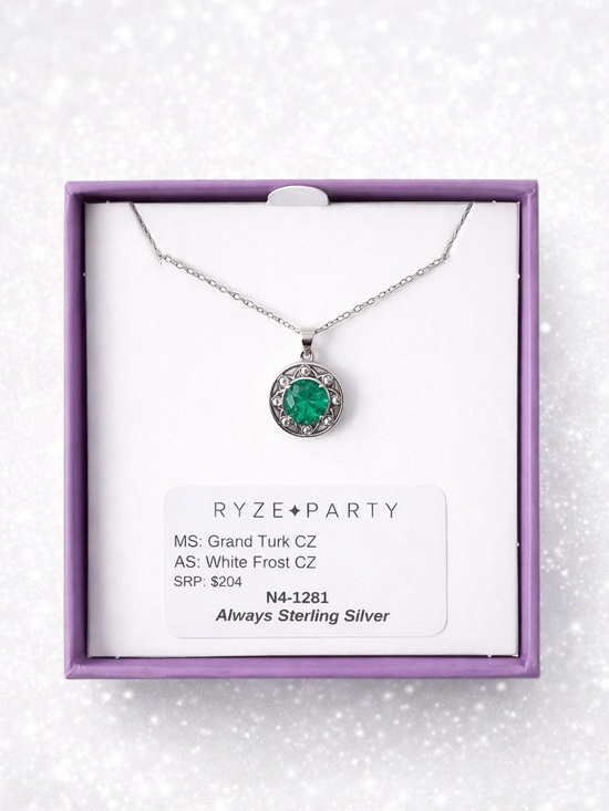 .925 Sterling Silver Necklace with Grand Turk Crystal Pendant - Picture 2 of 3